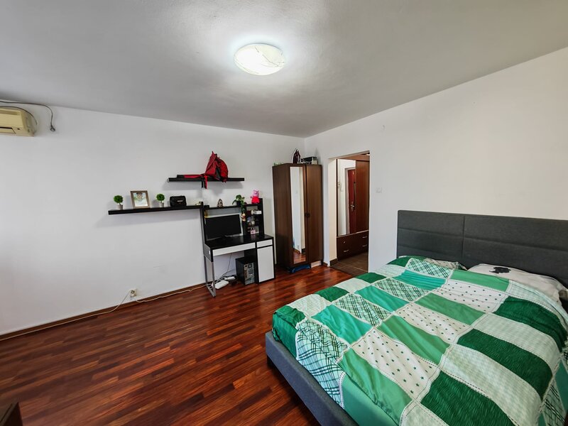 Dristor - Piata Ramnicul Sarat - Park Lake